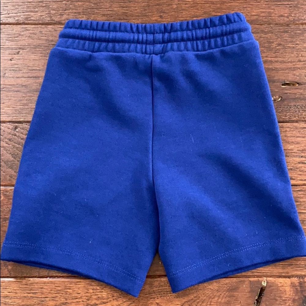 GAP Tech Short - Picture 4 of 4